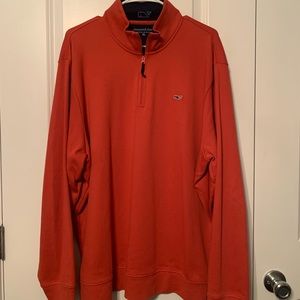 Vineyard Vines Pullover Like New!